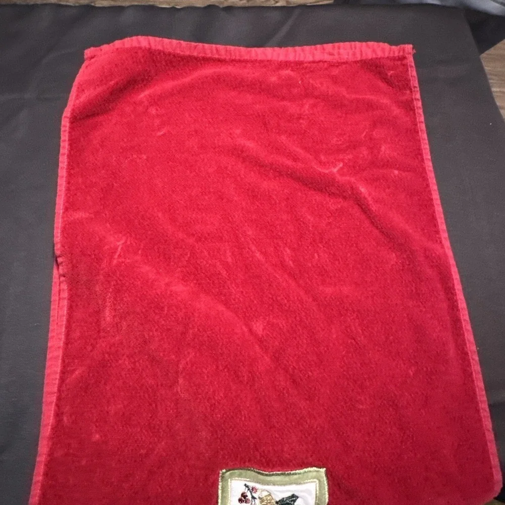 RITZ Hand towel red 100% cotton rectangle classic‎ modern holiday Christmas Ball